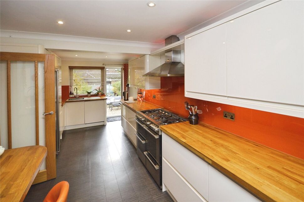 Kitchen / Breakfast Room