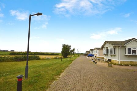 2 bedroom Detached Property for sale