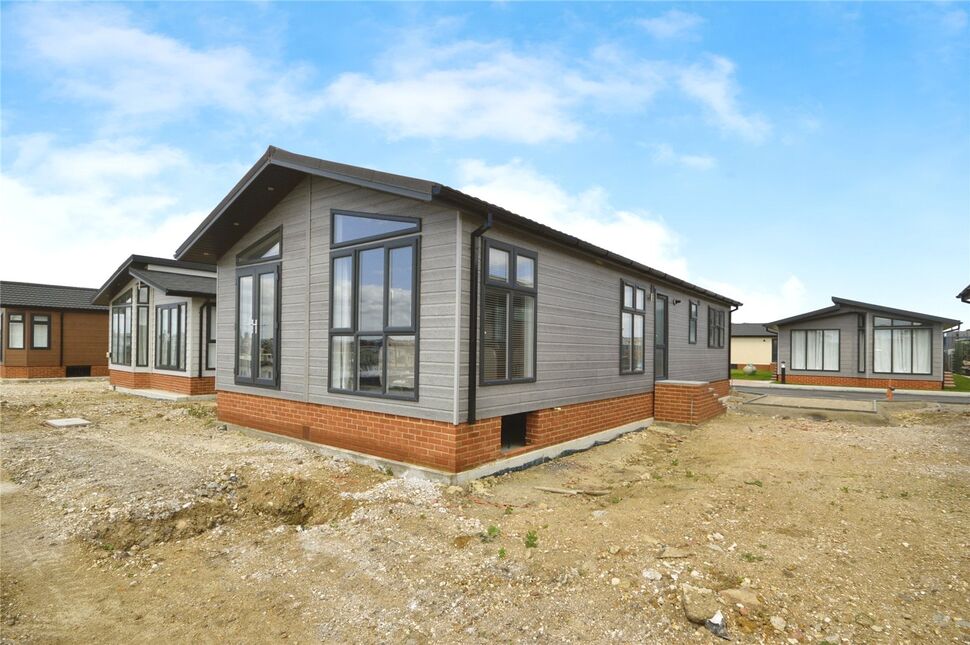 Main image of 2 bedroom Property for sale, Shore Drive, Hoo, Kent, ME3