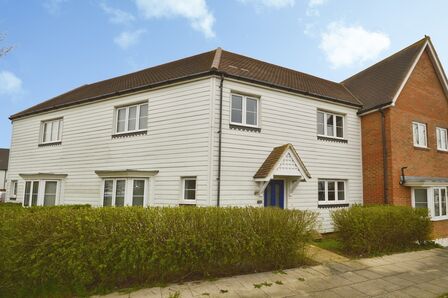 3 bedroom Mid Terrace House for sale