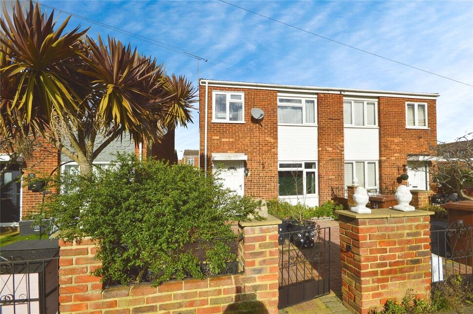 Main image of 3 bedroom Semi Detached House for sale, Fry Close, Isle of Grain, Kent, ME3