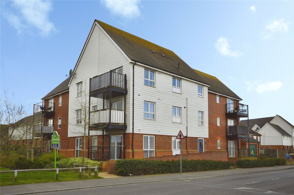 Main image of 2 bedroom Flat for sale, Dunne House, Hoo, Kent, ME3