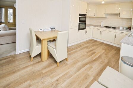 1 bedroom Park Home Property for sale