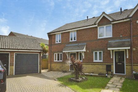 3 bedroom End Terrace House for sale