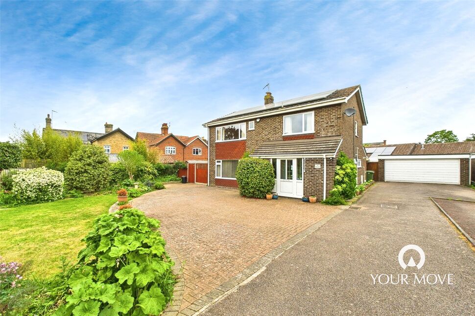 Main image of 4 bedroom Detached House for sale, Willow Walk, Harleston, Norfolk, IP20