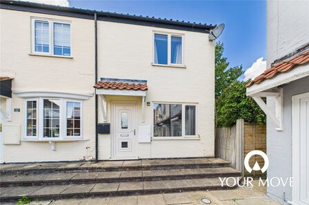 2 bedroom End Terrace House for sale