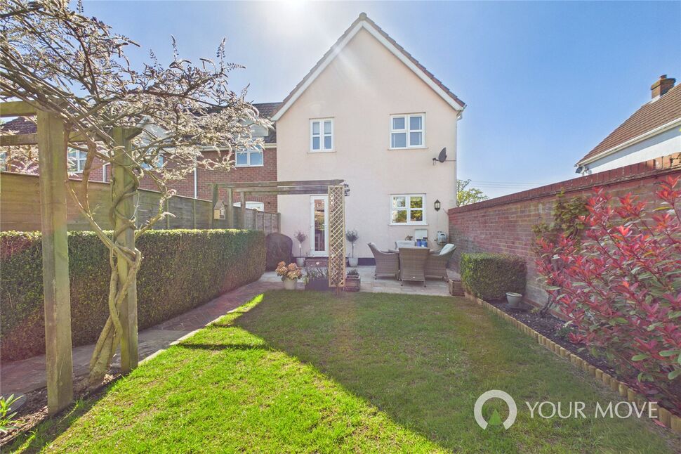 Metfield 3 bedroom End Terrace House for sale, Skinners Close, Metfield, IP20 ...
