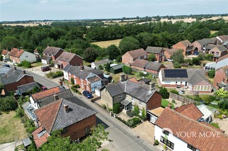 4 bedroom Link Detached House for sale