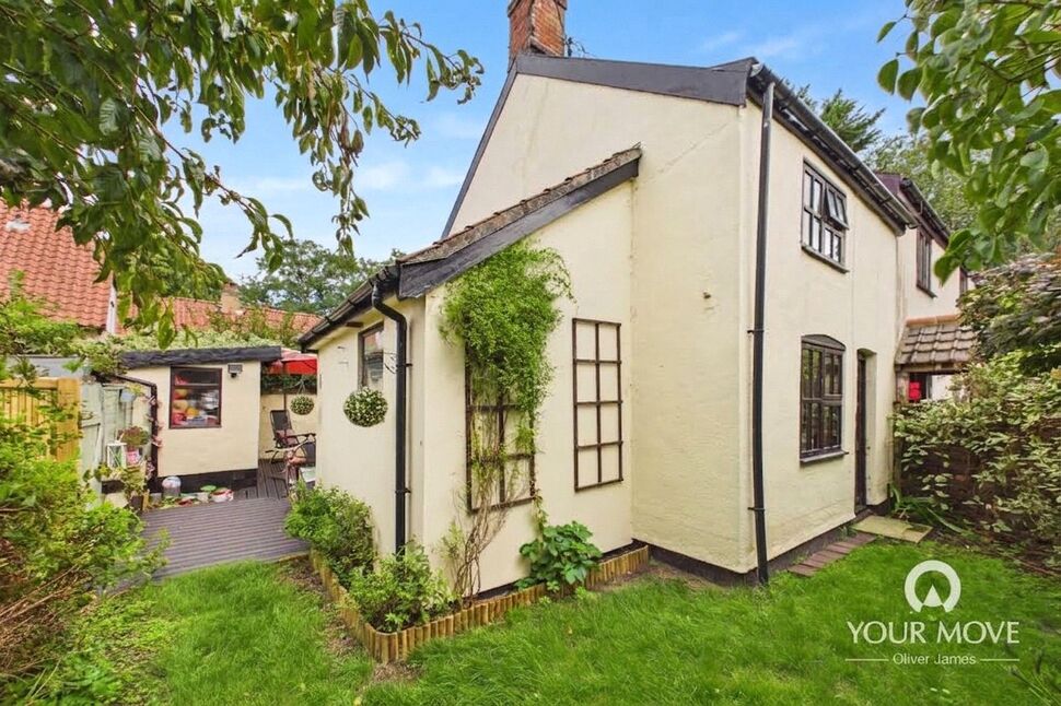 Main image of 2 bedroom Semi Detached House for sale, Gills Close, Harleston, Norfolk, IP20