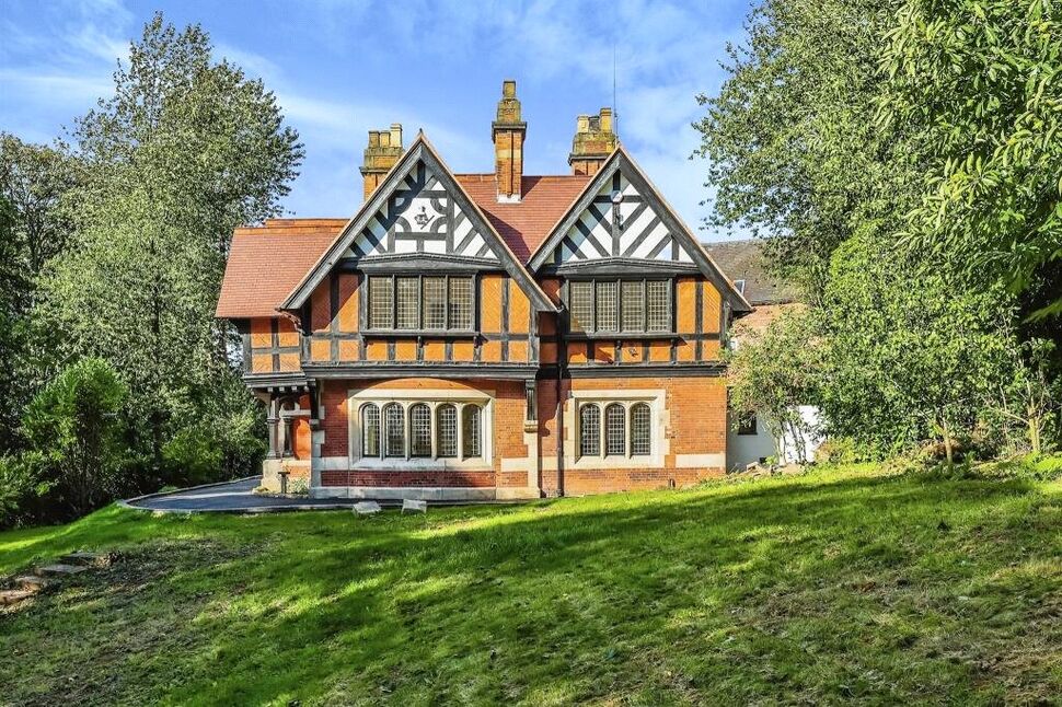 5 bedroom Detached House for sale, The Field, Shipley Lane, DE757JJ £