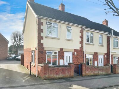 New Lawn Road, 2 bedroom Semi Detached House for sale, £172,500