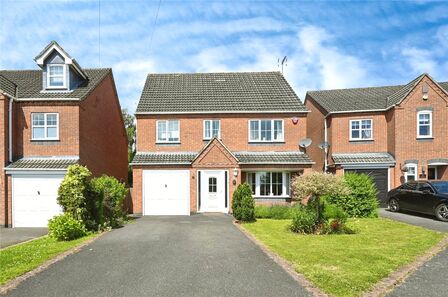 Common Lane, 4 bedroom Detached House for sale, £365,000