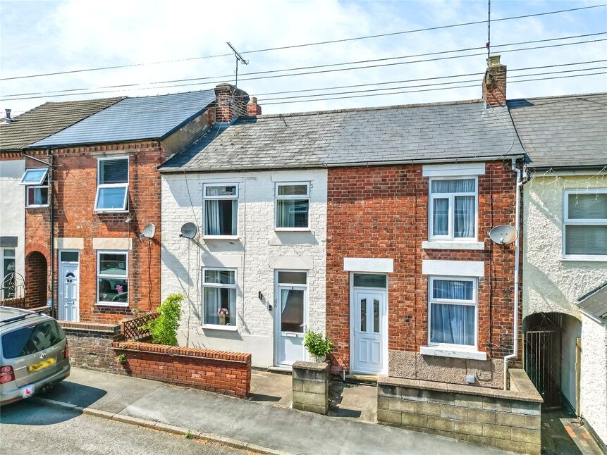 Main image of 3 bedroom Mid Terrace House for sale, Loscoe Grange, Loscoe, Derbyshire, DE75
