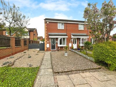 2 bedroom End Terrace House for sale