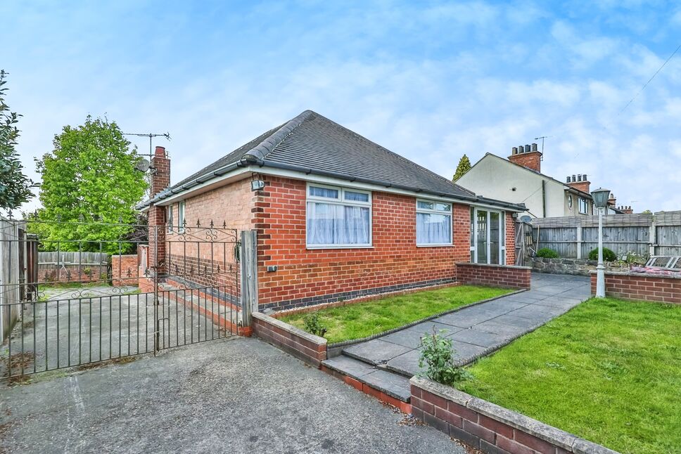 Main image of 2 bedroom Detached House for sale, Lower Stanton Road, Ilkeston, Derbyshire, DE7