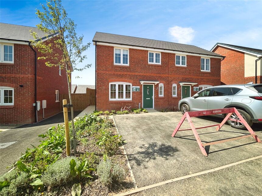 Main image of 3 bedroom Semi Detached House to rent, Butterworth Road, Sutton-in-Ashfield, Nottinghamshire, NG17