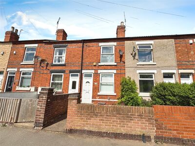 3 bedroom Mid Terrace House to rent