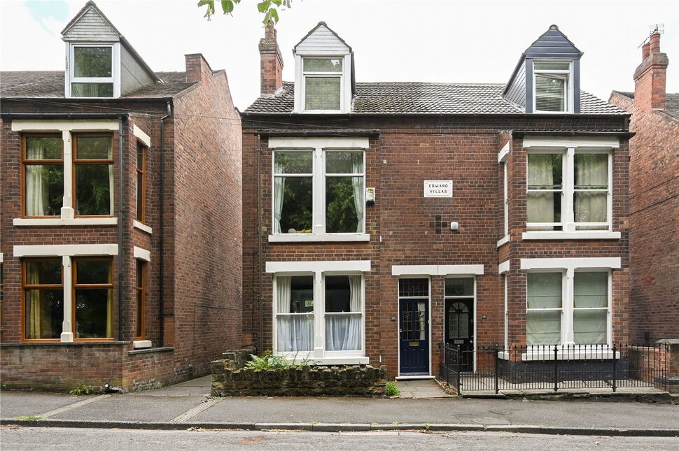 5 bedroom Semi Detached House for sale