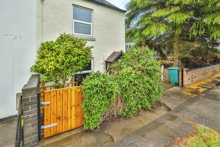 3 bedroom End Terrace House for sale