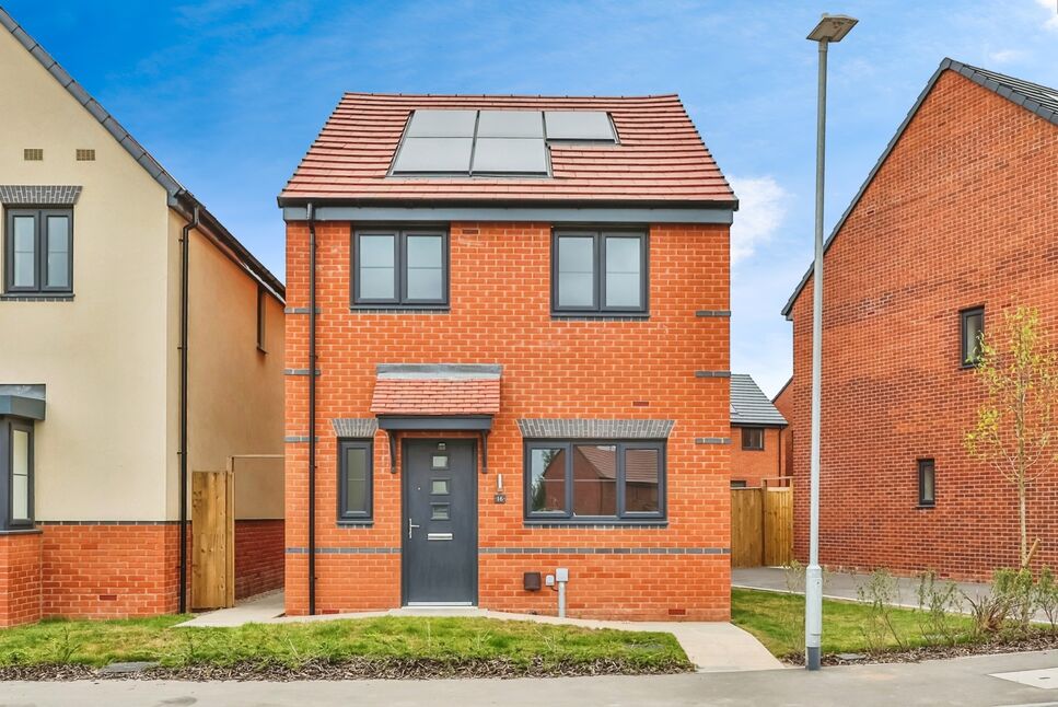 3 bedroom Detached House for sale