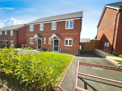 Butterworth Road, 3 bedroom Semi Detached House to rent, £1,150 pcm