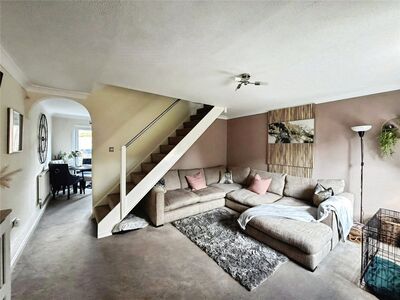 Hallam Way, 3 bedroom Mid Terrace House for sale, &pound;195,000