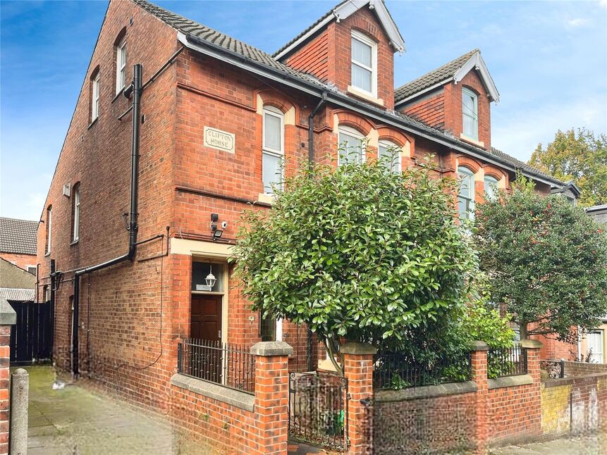 Main image of 6 bedroom Semi Detached House for sale, Gregory Street, Ilkeston, Derbyshire, DE7