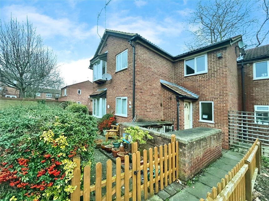 Main image of 1 bedroom Flat for sale, Shaws Green, Derby, Derbyshire, DE22