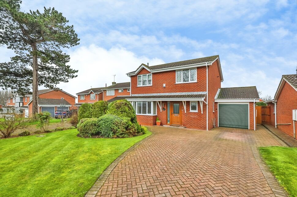 Main image of 4 bedroom Detached House for sale, Morley Road, Oakwood, Derbyshire, DE21