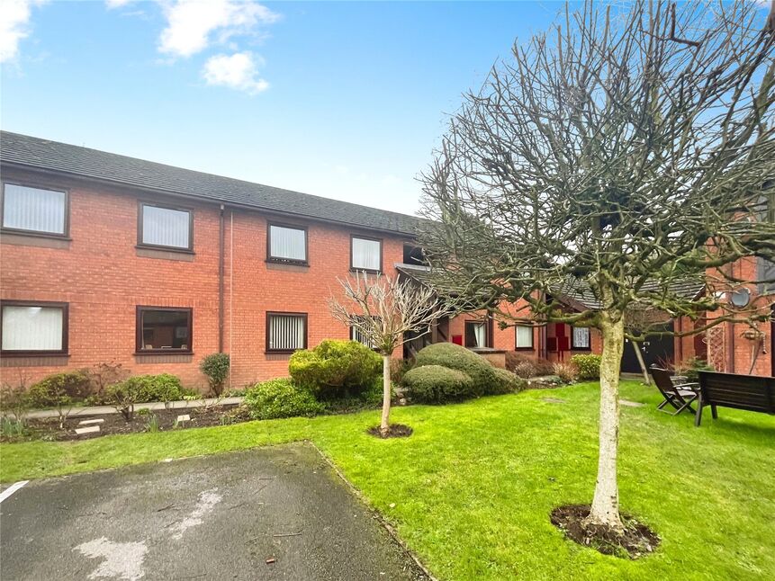 Main image of 2 bedroom Flat for sale, Nesfield Road, Ilkeston, Derbyshire, DE7