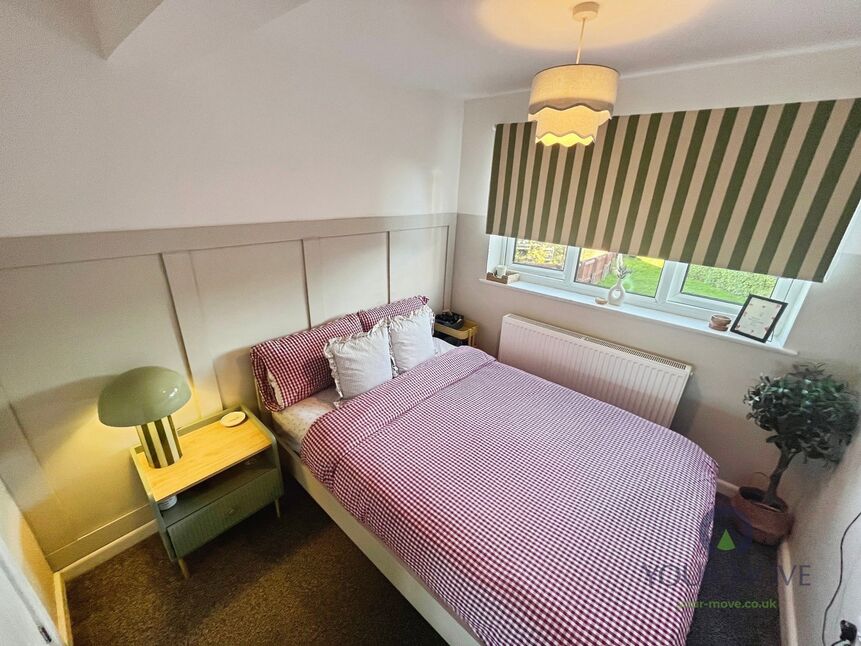 Bedroom 4 / Office