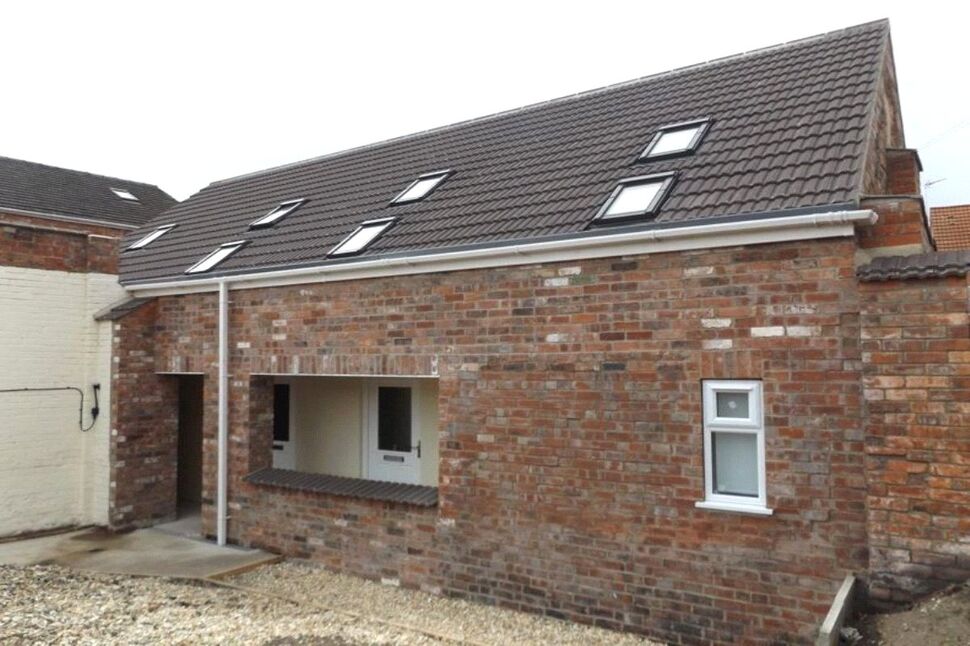 Main image of 1 bedroom Flat to rent, Woodburn Place, Lincoln, Lincolnshire, LN5