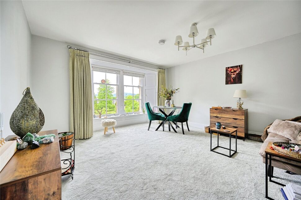 Kitchen / Living Room