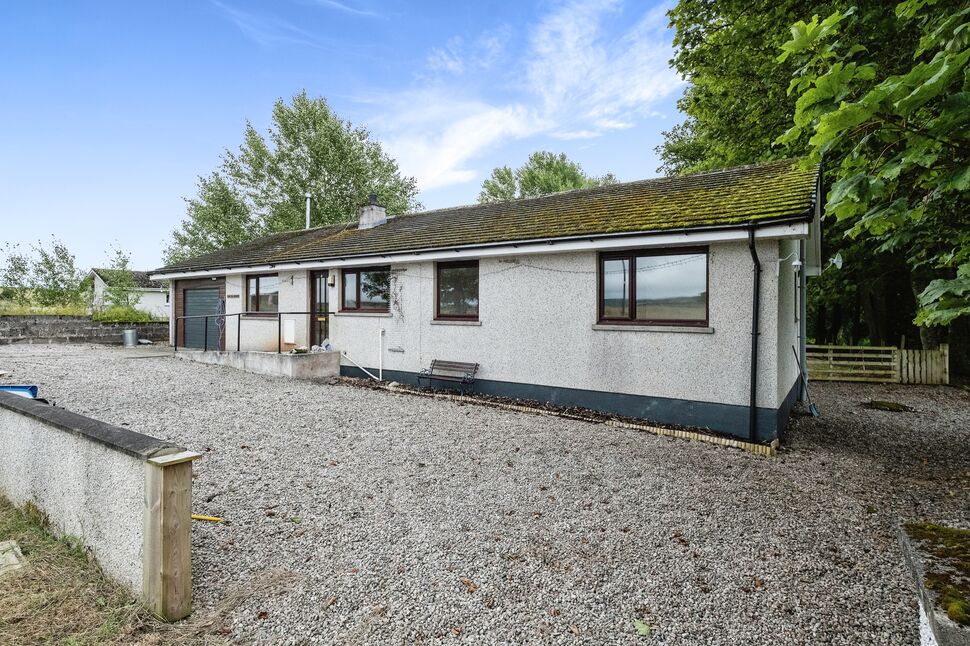 5 bedroom Detached Bungalow for sale, Edderton, Tain, IV19 £240,000