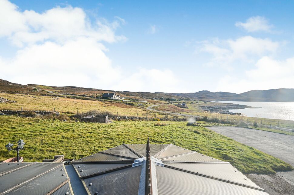 2 bedroom Detached House for sale, Achiltibuie, Ullapool, IV26 £240,000