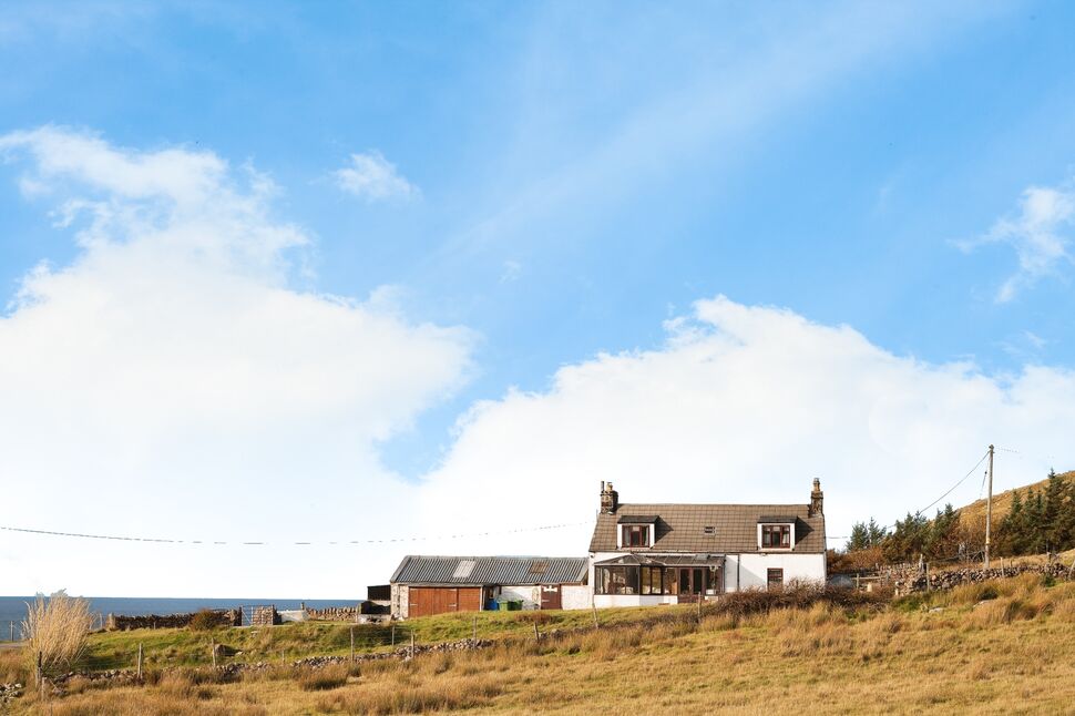 2 bedroom Detached House for sale, Achiltibuie, Ullapool, IV26 £240,000