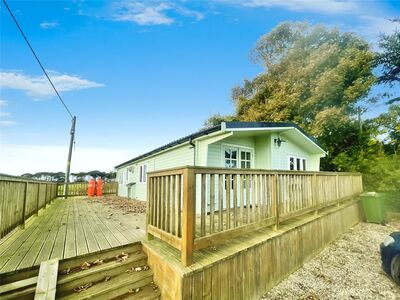 Lower Tarrell, 3 bedroom Detached Property to rent, £695 pcm