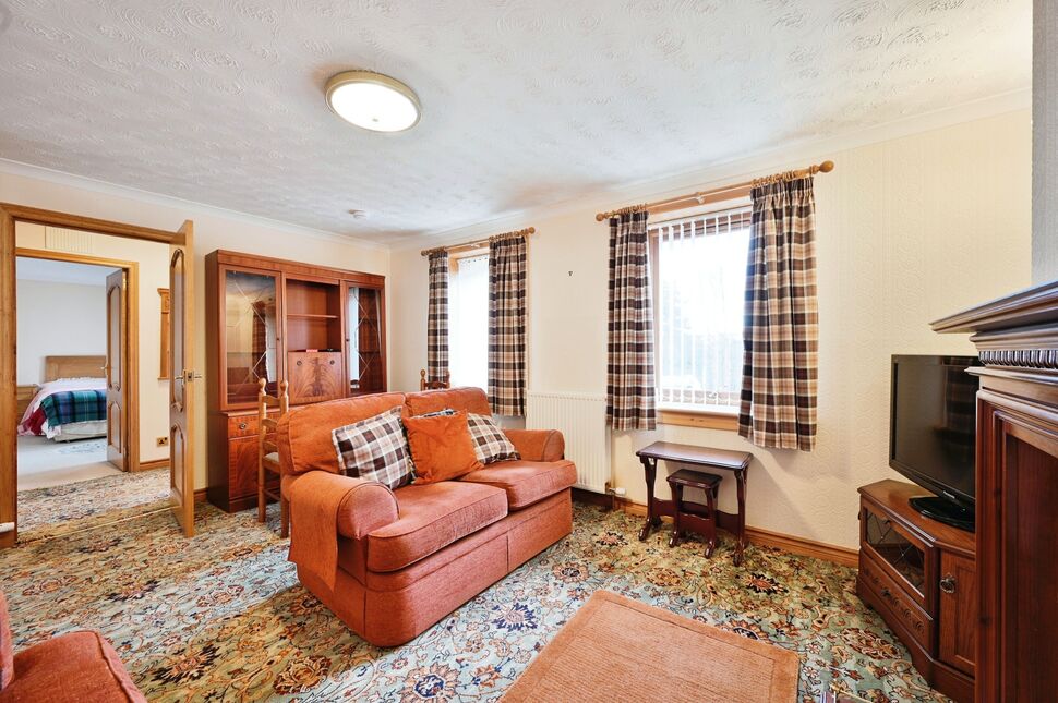 2 bedroom Semi Detached Bungalow for sale, Seaforth Place, Maryburgh