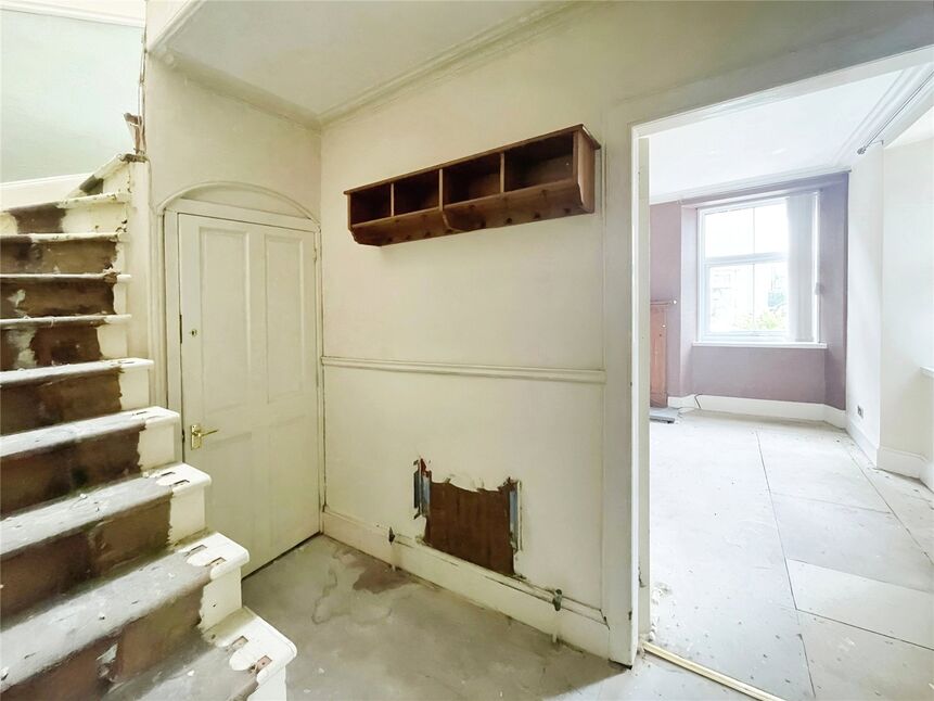 3 bedroom Semi Detached House for sale, Kingsmills Road, IV2 £180,000