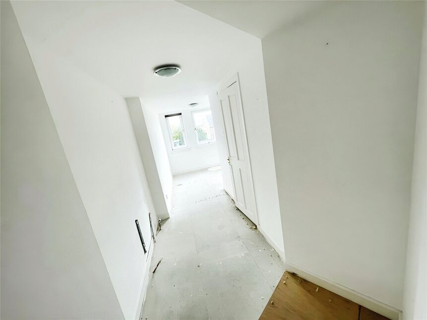 3 bedroom Semi Detached House for sale, Kingsmills Road, IV2 £180,000