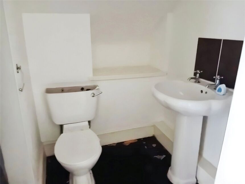 3 bedroom Semi Detached House for sale, Kingsmills Road, IV2 £180,000