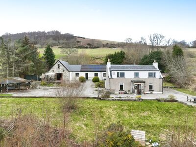 Drumnadrochit, 5 bedroom Detached House for sale, £480,000