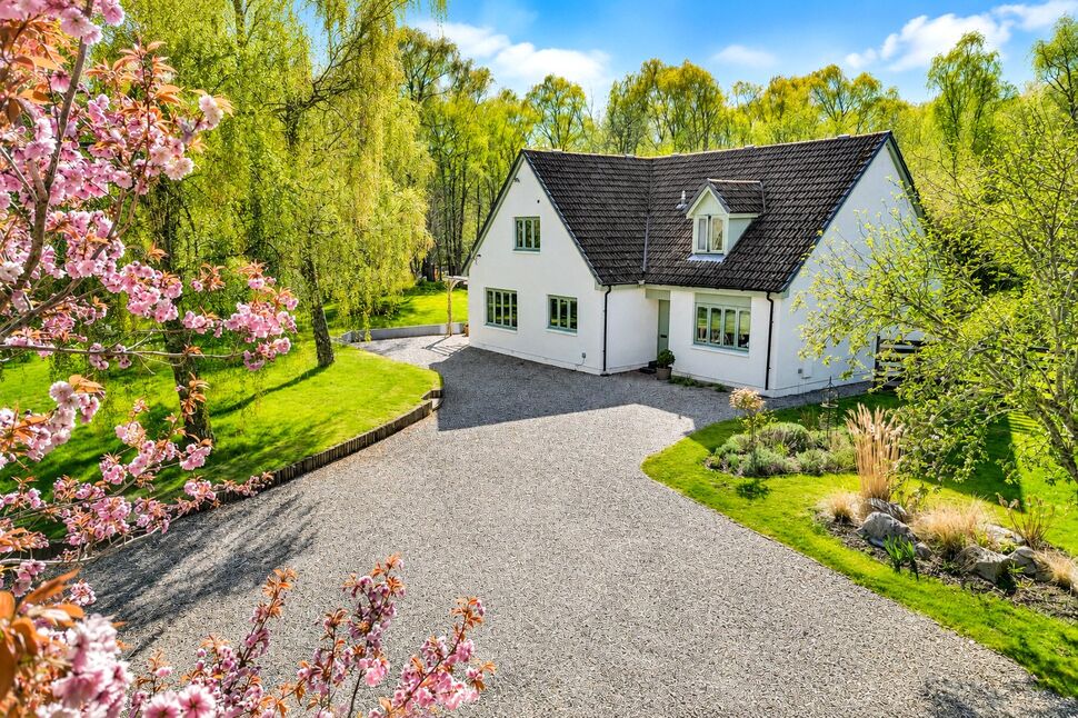 Main image of 4 bedroom Detached House for sale, Nairn, Highland, IV12