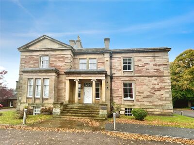 Culduthel Road, 2 bedroom  Flat to rent, £1,300 pcm