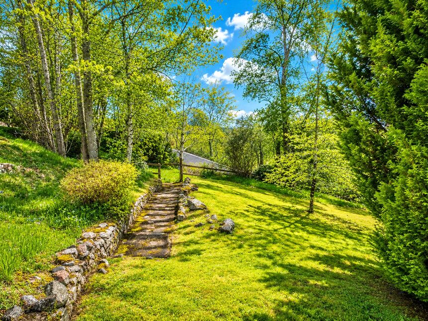 Garden and Location