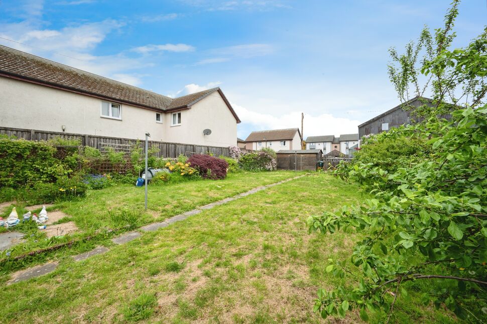 Garden & Location
