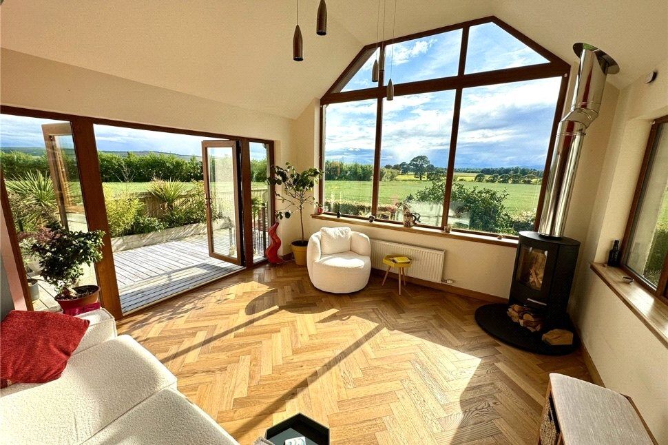 Dining / Sun Room