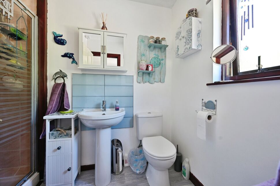 En-Suite Shower