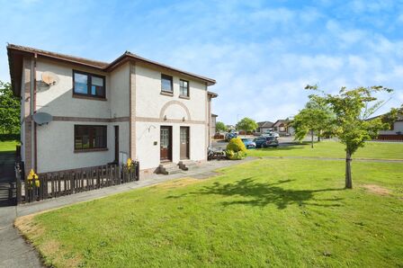 Miller Street, 1 bedroom  Flat for sale, £110,000