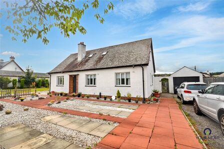 Station Road, 4 bedroom Detached House for sale, £375,000